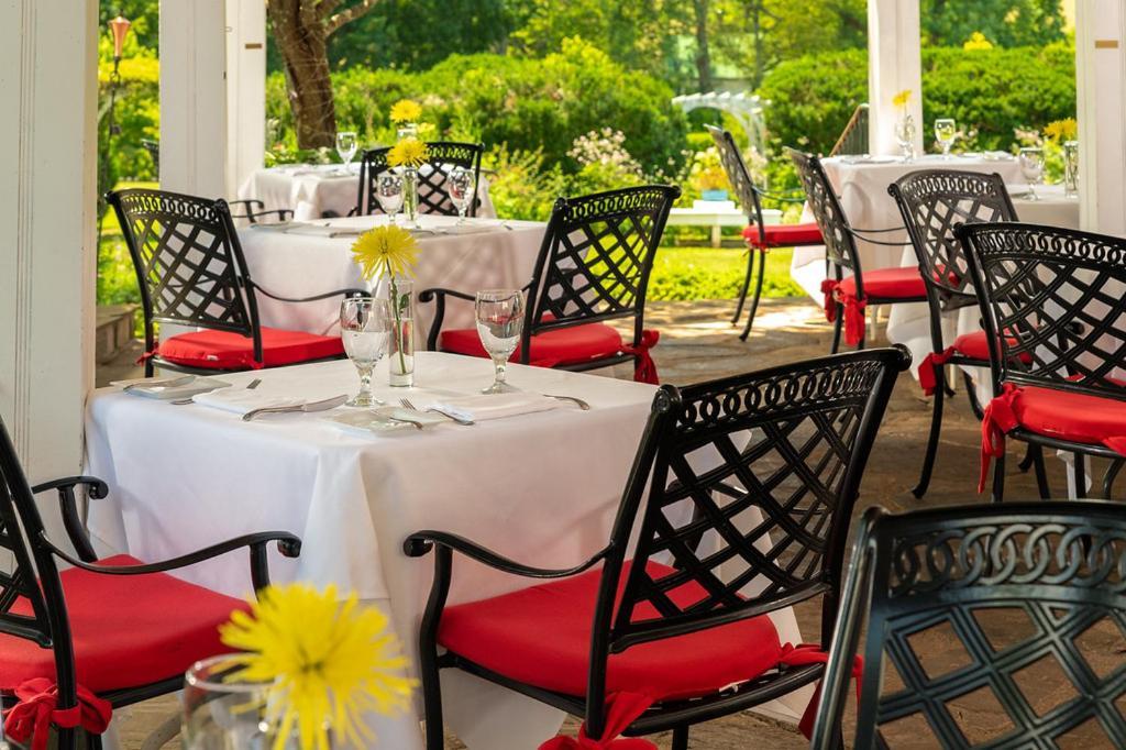 Ashby Inn & Restaurant Paris Zewnętrze zdjęcie